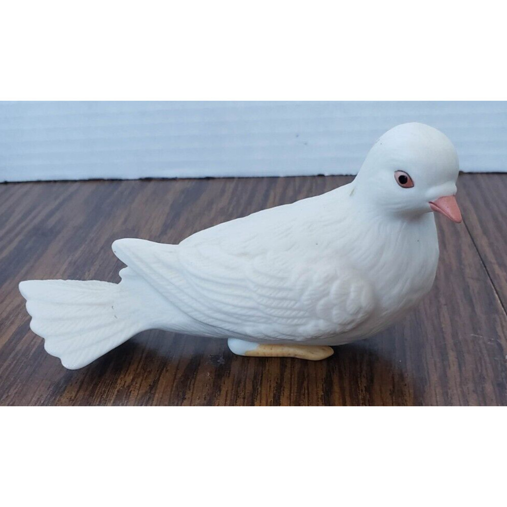 Homco White Ceramic Love 3 Inch Bird Dove Figurine